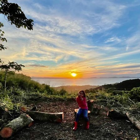 Windfarm Nature Escape Pililla エクステリア 写真